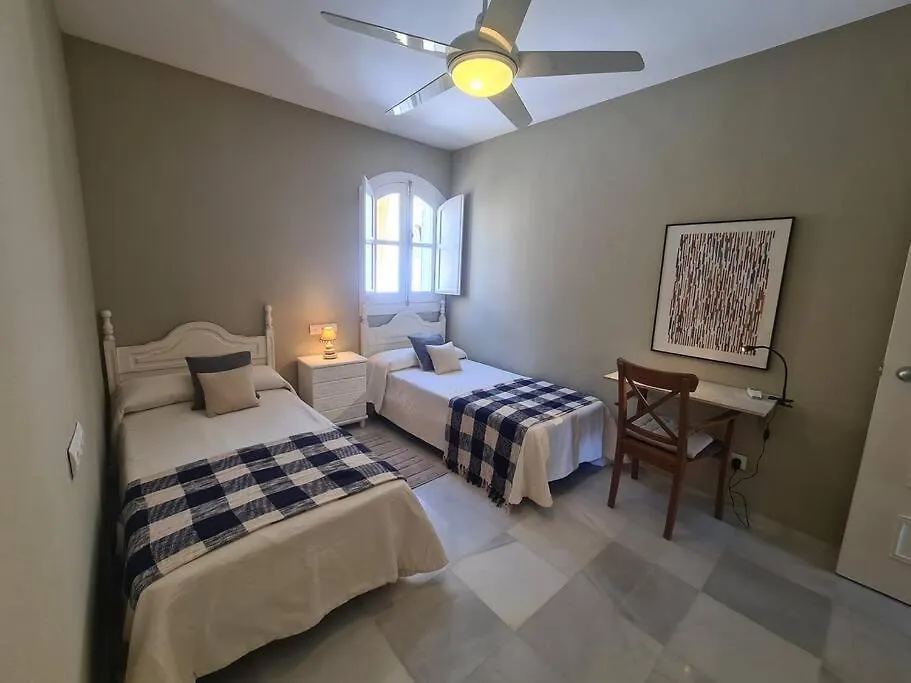 Townhouse In Marbella - Walking Distance To Puerto Banus Villa 0*,  Spain